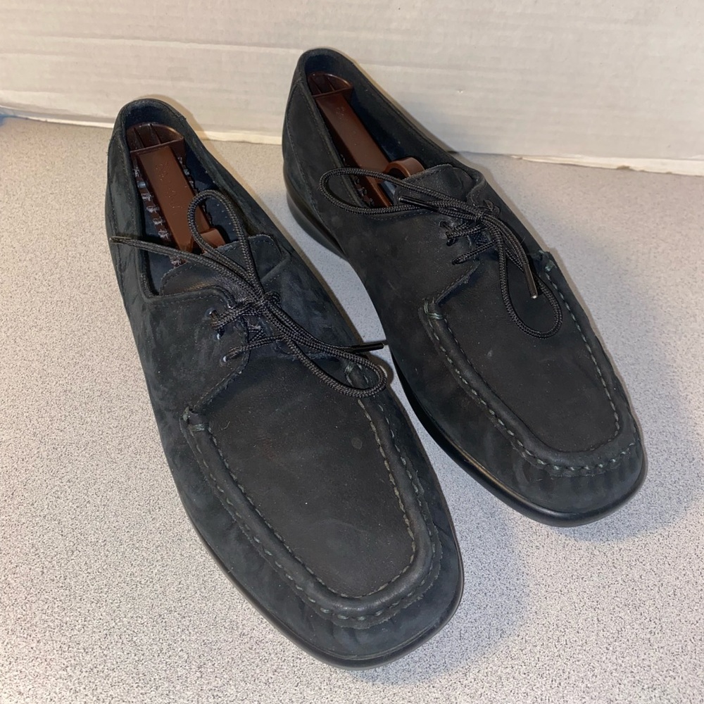 SAS Black Suede Handcrafted Shoe Sz 8M